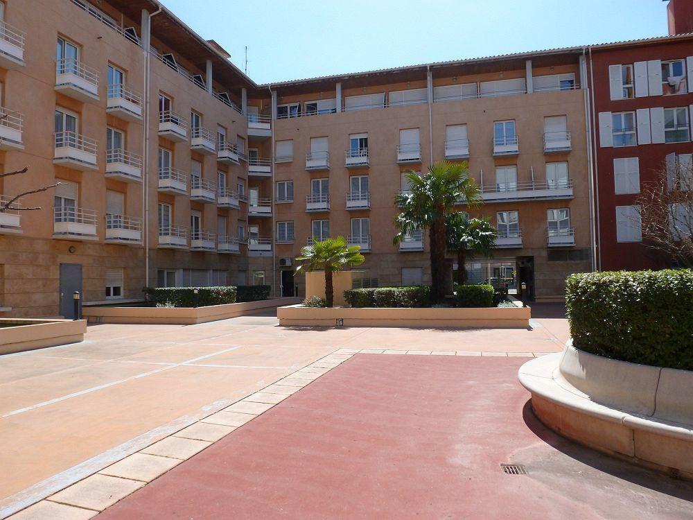 Sejours & Affaires Aix-En-Provence Mirabeau Aparthotel Exterior foto